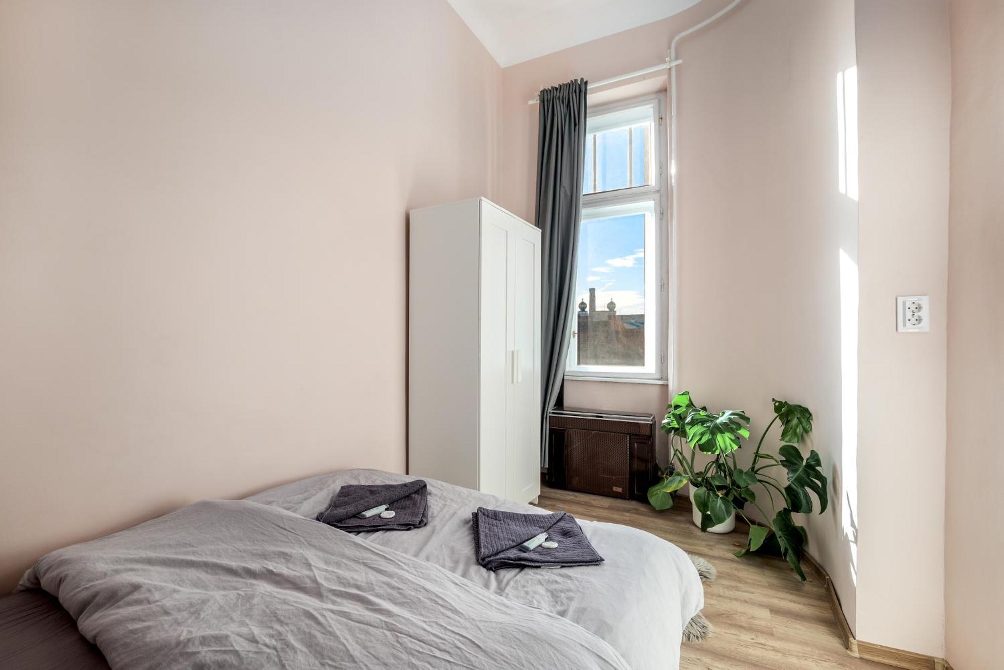 Golbarg Synagoge Apartment In Heart Of City Budapest Exteriör bild